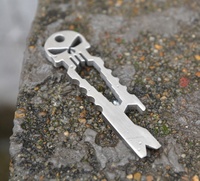 Offre Spéciale Tactique Punisher EDC Multi Fonction Outil EDC Pry Bar avec Ouvre-Bouteille Fonction Portable Multi Tool Punisher Prybar