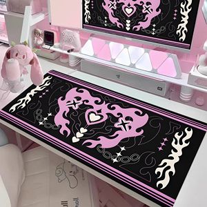 Tapis de <span class=keywords><strong>souris</strong></span> gaming Cœur Flamme Rose, grand tapis de bureau esthétique Dark Grunge Punk, tapis de clavier étendu pour décor de bureau de gamer fille - Product Image 1