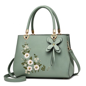 ladies fancy purse