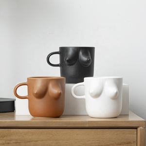 <span class=keywords><strong>Taza</strong></span> <span class=keywords><strong>de</strong></span> Café Creativa <span class=keywords><strong>de</strong></span> Cerámica <span class=keywords><strong>de</strong></span> 300 ml con <span class=keywords><strong>Forma</strong></span> <span class=keywords><strong>de</strong></span> Cuerpo Femenino, <span class=keywords><strong>Taza</strong></span> Divertida con <span class=keywords><strong>Forma</strong></span> <span class=keywords><strong>de</strong></span> Senos, Decoración Nórdica para el Hogar, <span class=keywords><strong>Taza</strong></span> para Agua o Té - Product Image 5