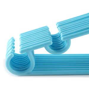 حوامل ملابس وأرفف أحذية للبيع بالجملة خشب سوبر ماركت عالي الجودة لعرض الملابس - Product Image 3