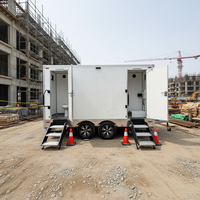 Remorque de toilettes mobiles sur mesure avec 2 cabines pour événements extérieurs, chantiers de construction et camping