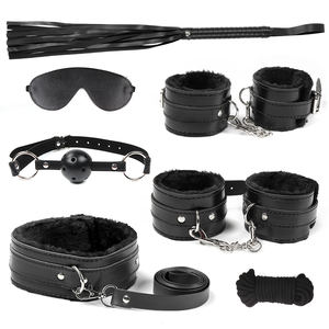 एसएम बुत चमड़े की आलीशान बंधन हथकड़ी कॉलर कोड़ा आंखों पर पट्टी चुप निपल क्लिप संयम सेट - Product Image 1
