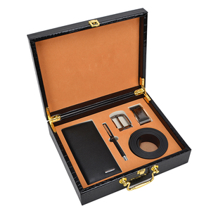 Cofanetti regalo di lusso OEM Set cinture in pelle da <span class=keywords><strong>uomo</strong></span> Business/festa del papà/san valentino/laurea <span class=keywords><strong>con</strong></span> perline grafiche stampate - Product Image 1