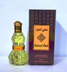 Parfums Nayaab Dehnal Oud Huile de parfum concentrée en roll-on |   30g Parfum de luxe sans alcool |   Attar en gros - Product Image 1