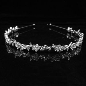 Diadema <span class=keywords><strong>de</strong></span> Perlas para Novia, Accesorios para el Cabello con Diamantes, Diadema <span class=keywords><strong>de</strong></span> Aleación con Pedrería para Novia, Tocado <span class=keywords><strong>de</strong></span> Novia, <span class=keywords><strong>Coronas</strong></span> <span class=keywords><strong>de</strong></span> Novia - Product Image 6