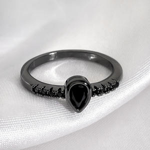 Bague en or noir plaqué or massif avec zircone cubique, design personnalisé, pour homme - Product Image 1