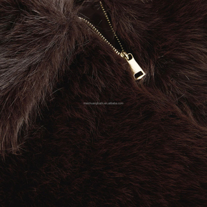 Veste en fausse fourrure personnalisée pour <span class=keywords><strong>femme</strong></span>, manteau d'hiver épais et duveteux, blouson court chaud, fabricant OEM - Product Image 6