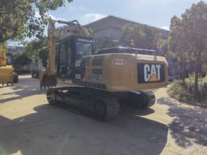 Excavateur hydraulique sur chenilles Caterpillar 325D d'occasion, poids en état de fonctionnement de 25 tonnes avec moteur central, boîte de vitesses et engrenage à vendre - Product Image 4