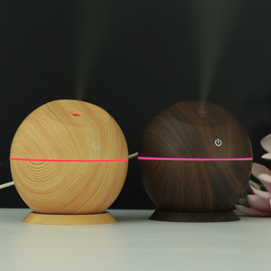 YX-020 เครื่องทำความชื้นแบบ USB ลายไม้พร้อมไฟ LED สำหรับใช้ในบ้านบนเดสก์ท็อปความจุน้อยกว่า 0.5 ลิตร - Product Image 5