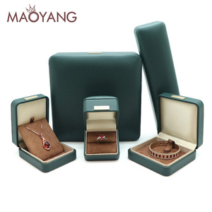 Venta al por mayor de alta gama Retro de la joyería de embalaje de cuero PU anillos collares conjuntos de joyería cajas pulseras cadenas pulseras joyería Boxe - Product Image 2