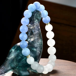 Pulsera de cuentas azules Pulsera de cristal de piedra natural Joyería hecha a mano para mujer - Product Image 3