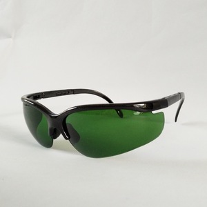 Lunettes de sécurité adaptées aux besoins du client durables de produit de sécurité industrielle d'équipement de protection d'oeil de chantier de construction - Product Image 4