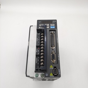 Unité de commande d'entraînement de 1 kW de la série <span class=keywords><strong>B2</strong></span> d'occasion de haute qualité, modèle ASD-<span class=keywords><strong>B2</strong></span>-1021-B, disponible en stock. - Product Image 1