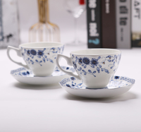 Ensemble tasse et soucoupe en porcelaine fine, 200 ml, style européen, motif floral minimaliste, poignée dorée, compatible lave-vaisselle, pour le thé de l'après-midi