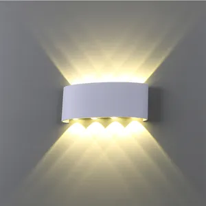 Lampada da parete per esterni LED super bright impermeabile doppia testa creativa camera da letto comodino soggiorno corridoio decorazione della parete esterna