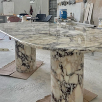 Table à manger Viola personnalisée en marbre Calacatta Viola de Turquie, design élégant pour les projets résidentiels et hôteliers