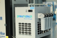 Compresseur d'air à vis monophasé 220V 3kW, conception compacte et économe en énergie pour les ateliers, le bricolage et les petites entreprises