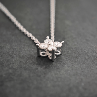 Collier pendentif trèfle porte-bonheur élégant en moissanite GRA pour femme, en argent sterling 925 plaqué rhodium, cadeau d'anniversaire