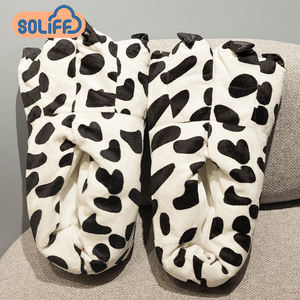 Calde <span class=keywords><strong>Pantofole</strong></span> in Peluche a Forma di Zampa di Animale Stile Cartone Animato da <span class=keywords><strong>Donna</strong></span> e da Uomo Ciabatte da Casa per Interni - Product Image 4