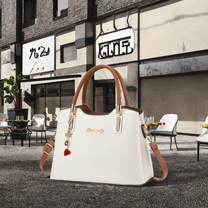 여성 핸드백 세트 PU 가죽 캐주얼 토트백 크로스바디 숄더백 카드팩 스트라이프 대용량 소프트 지퍼 클로저 - Product Image 3