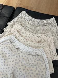 Ropa de Mujer Brandy BM Verano Niñas Algodón Puro Estampado <span class=keywords><strong>Pantalones</strong></span> <span class=keywords><strong>Cortos</strong></span> de Cintura Elástica Oso Floral <span class=keywords><strong>Pantalones</strong></span> de Casa Moda Femenina Pijama - Product Image 3