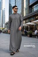 Thobe long pour homme, minimaliste, uni, à col montant, demi-fermeture, poche latérale, coupe ample |   Thobe musulman quotidien, Jubba islamique pour hommes saoudiens