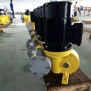 CNP Diaphragm Metering Pump 10-100 L/Min Single Phase Electric Manual <b>Control</b> Flange Connection Water Treatment - Product Image 3