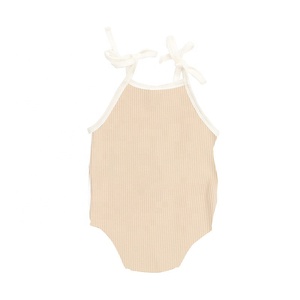 सरल डिजाइन काटने का निशानवाला कपास गर्मियों बिना आस्तीन नवजात बच्चे को लड़कियों के 'Rompers कपड़े - Product Image 6