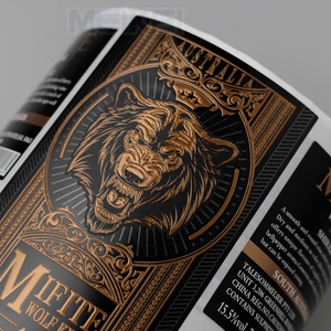 Etichetta Adesiva Personalizzata <span class=keywords><strong>per</strong></span> <span class=keywords><strong>Bottiglie</strong></span> di Vino con Effetto Rilievo UV Testurizzato e Lamina in Oro o Rame - Product Image 2