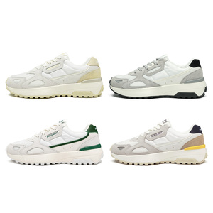 Zapatillas deportivas AKIII CLASSIC de estilo vintage coreano que ofrecen comodidad en la punta y soporte retro para caminar, ideales para uso diario. - Product Image 2