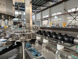 เครื่องติดฉลากกาวร้อนแบบโรตารี่อัตโนมัติความเร็วสูง SKILT พร้อมระบบ PLC สำหรับขวด กระป๋อง ฉลากกระดาษ 300 BPM 1.0 มม. 1.ประสิทธิภาพสูง - Product Image 4