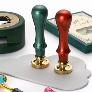 Juego completo de sellos de cera navideños con perlas de cera de colores y herramientas para manualidades navideñas - Product Image 5