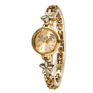 Montre pour femme à la mode avec un design floral frais, un accessoire léger et exclusif - Product Image 2