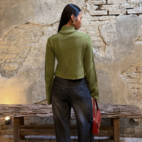 Cardigan en tricot à col roulé pour femme, style chinois avec boutons grenouille, manches longues, patte de boutonnage oblique, coupe ajustée et courte, 100% Polyester respirant
