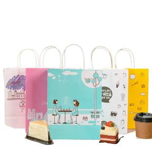 Bolsas de papel kraft impresas personalizadas con asas retorcidas, reciclables, impresión offset para envasado de bebidas - Product Image 1
