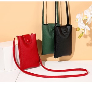 แฟชั่นกระเป๋าใส่โทรศัพท์มือถือ PU ขนาดเล็กสำหรับผู้หญิงกระเป๋าใส่โทรศัพท์น่ารักเรียบง่ายกันน้ำกันตกสีเหลือง - Product Image 2