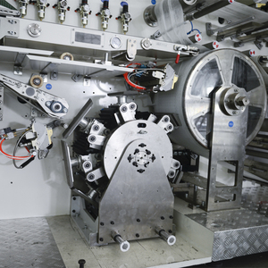 FuJian QuanZhou XingYuan marca nueva <span class=keywords><strong>de</strong></span> <span class=keywords><strong>segunda</strong></span> <span class=keywords><strong>mano</strong></span> buena calidad PEQUEÑA ESCALA máquina para hacer pañales precio bajo costo - Product Image 6