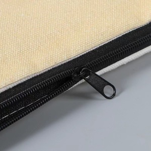 Bolsa de maquillaje personalizada con diseño de lona con cremallera y patrón de Dios, todo es posible, bolsa de almacenamiento de viaje, bolsa de cosméticos para despedida de soltera - Product Image 5