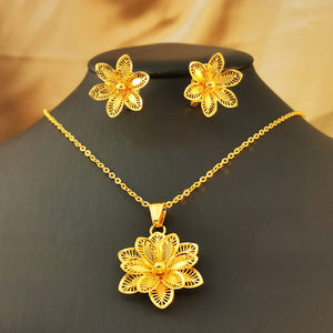 24k Gold Plated Vintage Middle East Dubai Women's <strong>Love</strong> Jewelry Flower Design Pendant Necklace Bamboo Chain Back-to-School <strong>Season</strong> - Product Image 2