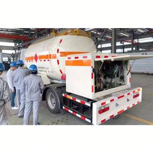 Sinotruck HOWO Nouveau Transporteur GPL Manuel 6000L & 10000L Véhicule Spécialisé 170HP 16000kg Masse Totale Autorisée - Product Image 5