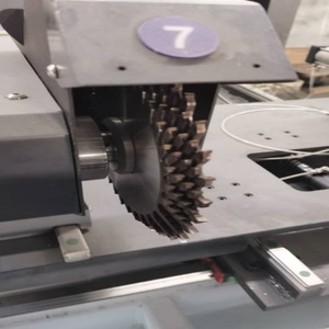 Torno CNC de 5 Ejes de Alta Precisión y Rigidez para Madera, Diámetro de Giro de 1200 mm, Potencia de 12-16 kW, 1 Año de Garantía - Product Image 6