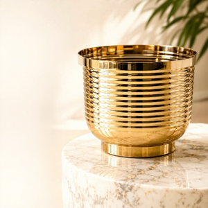 Pot de fleurs en métal doré, moderne, luxueux, à nervures, pour plantes d'intérieur, à poser sur le bureau - Product Image 5