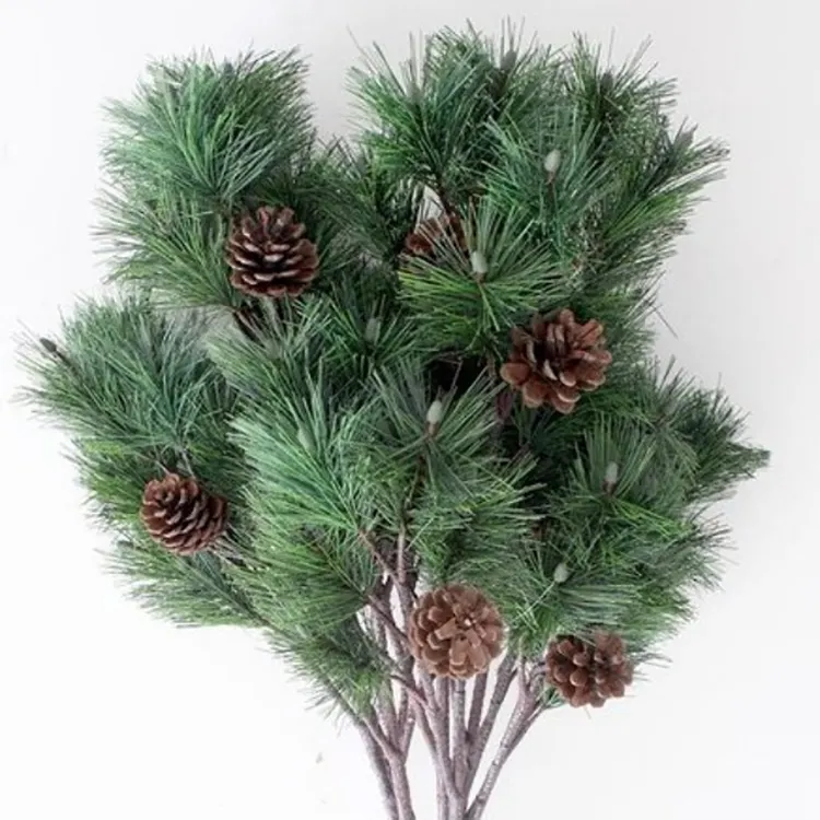 Wholesale Plastic Evergreen Christmas Artificial Pine Tree Branches for Decorating
