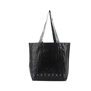 Yeniden çevre dostu kumaş alışveriş çantaları dokuma siyah Tote çanta ile özel Logo seyahat taşınabilir su geçirmez çanta