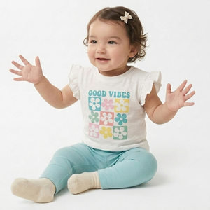 Camiseta blanca con mangas abullonadas para niñas, estampado de flores Good Vibes, conjunto de primavera de algodón suave, ropa informal cómoda - Product Image 1