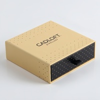 Coffrets Cadeaux à Bijoux Kraft Led Personnalisés Boîte et Pochette à Bijoux Boîte à Bijoux Magnétique en Carton avec Logo Doré pour Boucles d'Oreilles Collier