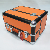 Boîte à outils de coiffure en plastique rigide personnalisable de haute qualité, étanche, antichoc, fermeture à boucle, pare-chocs en alliage d'aluminium, OEM ODM