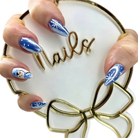 Présentoir à ongles en acrylique avec bordure dorée et nœud papillon, multicolore, pour manucure, accessoire photo pour selfies, support de prise de vue pour nail art, pour usage en salon de manucure