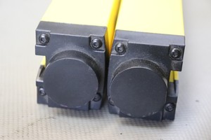 Nuevo y Original C4000 C40S1203CA010 1018647 Transmisor C40E1203CA010 1018648 para PLC con Experiencia Técnica Extensa y Solución Sólida - Product Image 4